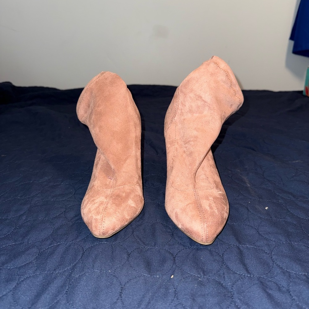 Elegant Pink Suede Women's Shoes